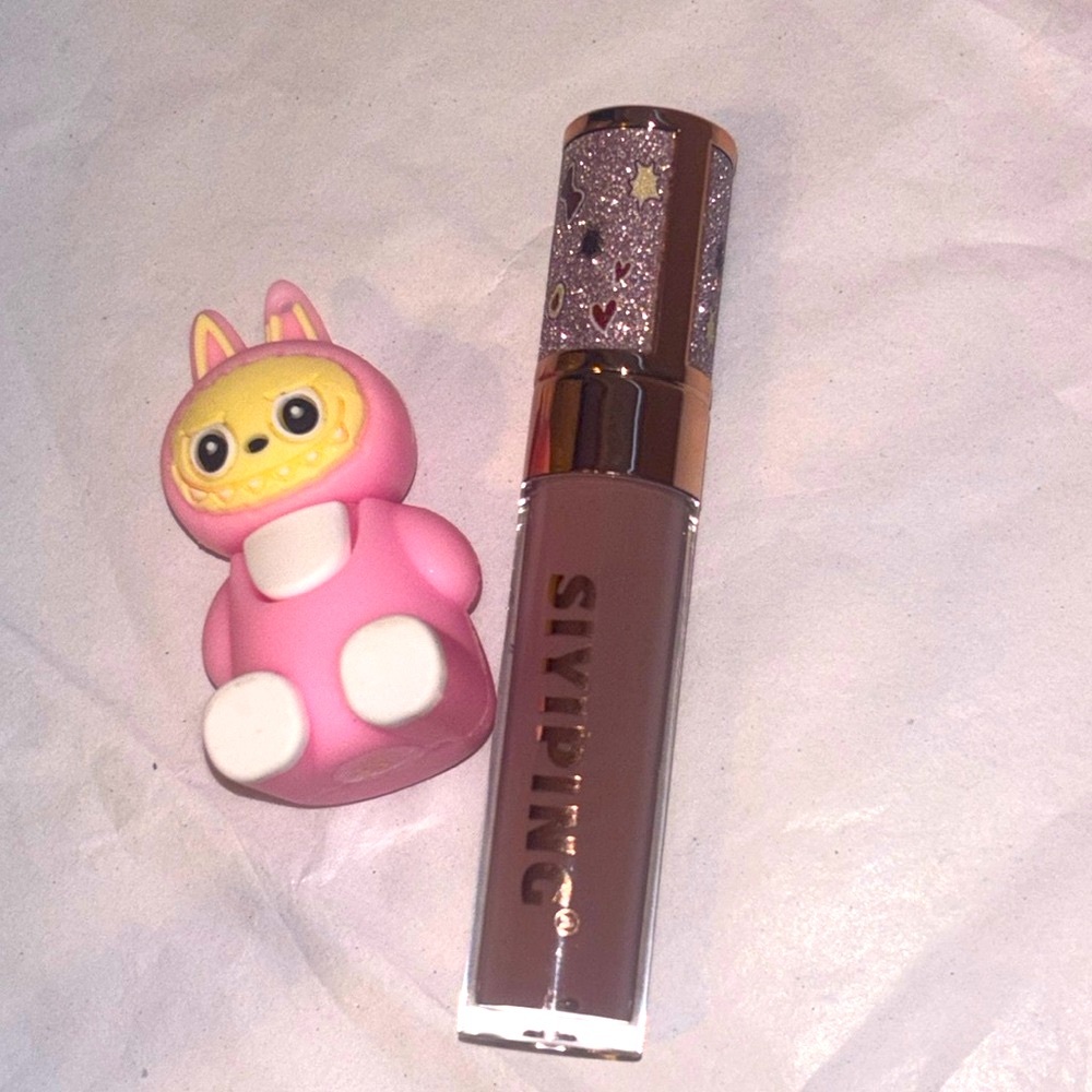 Labubu Themed Lipgloss with Mini Labubu